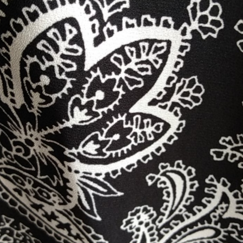 Dress - Picture 4 of 5